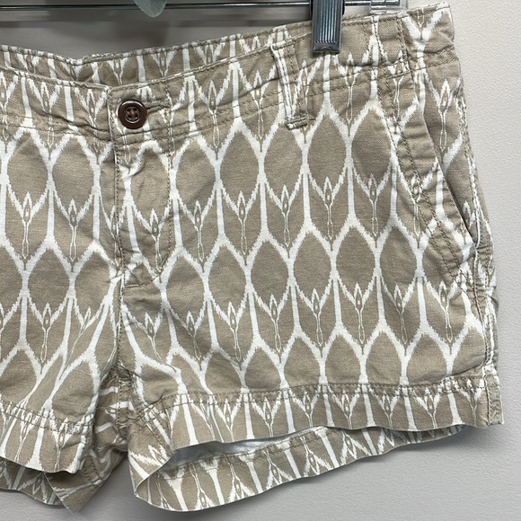 The North Face Maywood Flat Front Linen Blend Tan White Ikat Print Shorts 6 - Picture 3 of 16